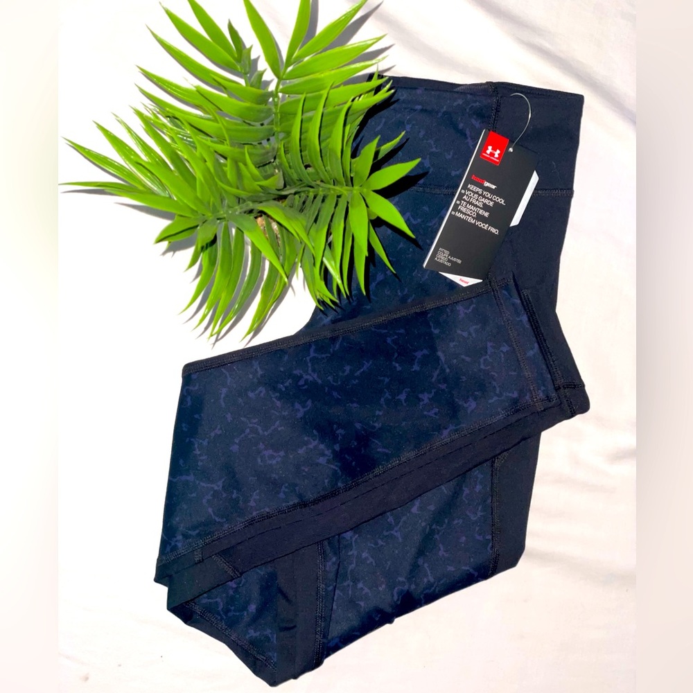NWT Under Armour Mirror Marble Leggings